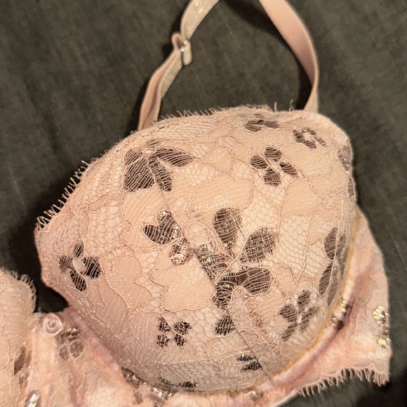 Victoria secret Demi bra - Picture 2 of 4